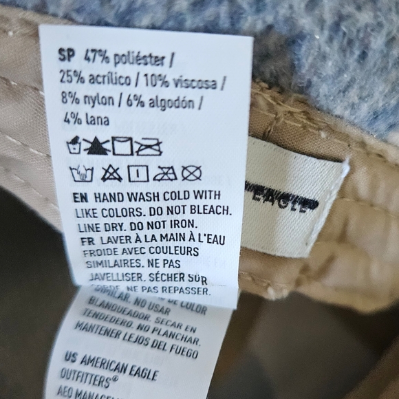 American Eagle New Blue Plaid Winter Bucket Hat - Picture 3 of 8